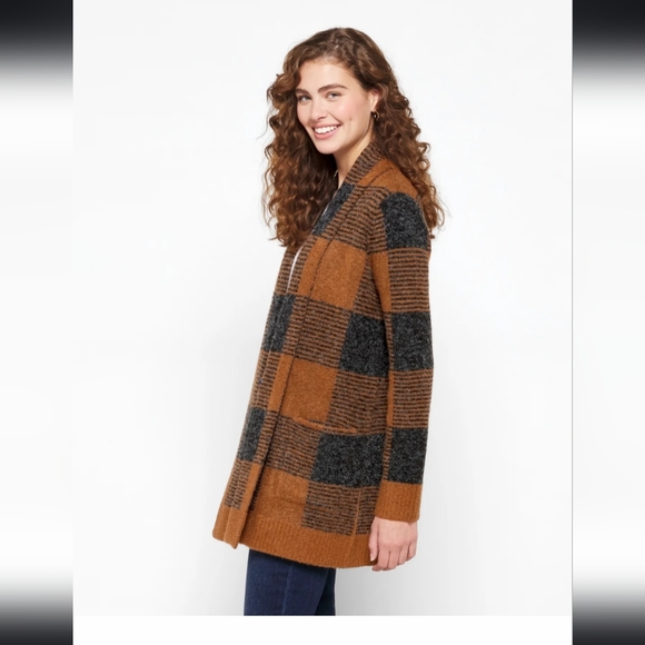 039. The Evolution by Cyrus Miley Two Pocket Cardigan - Picture 3 of 8